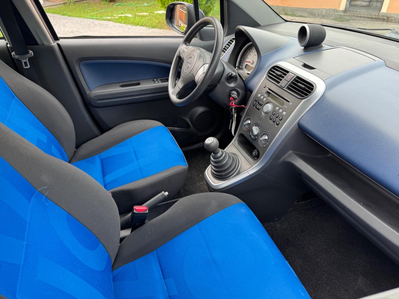 OPEL AGILA 1.3 benzina - POCHI KM - 2009