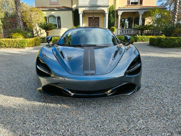 Mclaren 720s Performance Iva Esposta