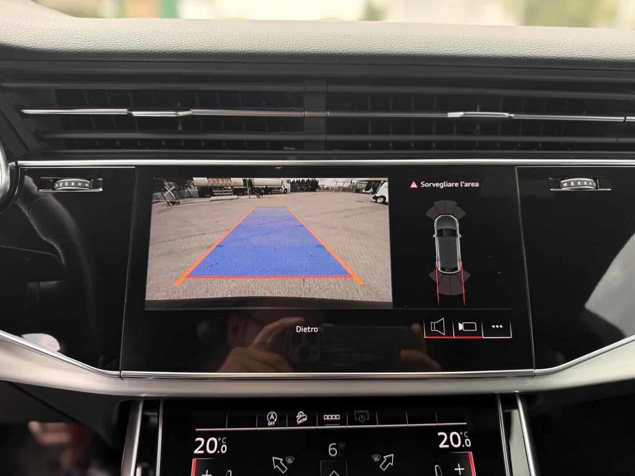 Audi Q8 50 TDI IDENTITY BLACK/23" RSQ8/PELLE/S-LINE
