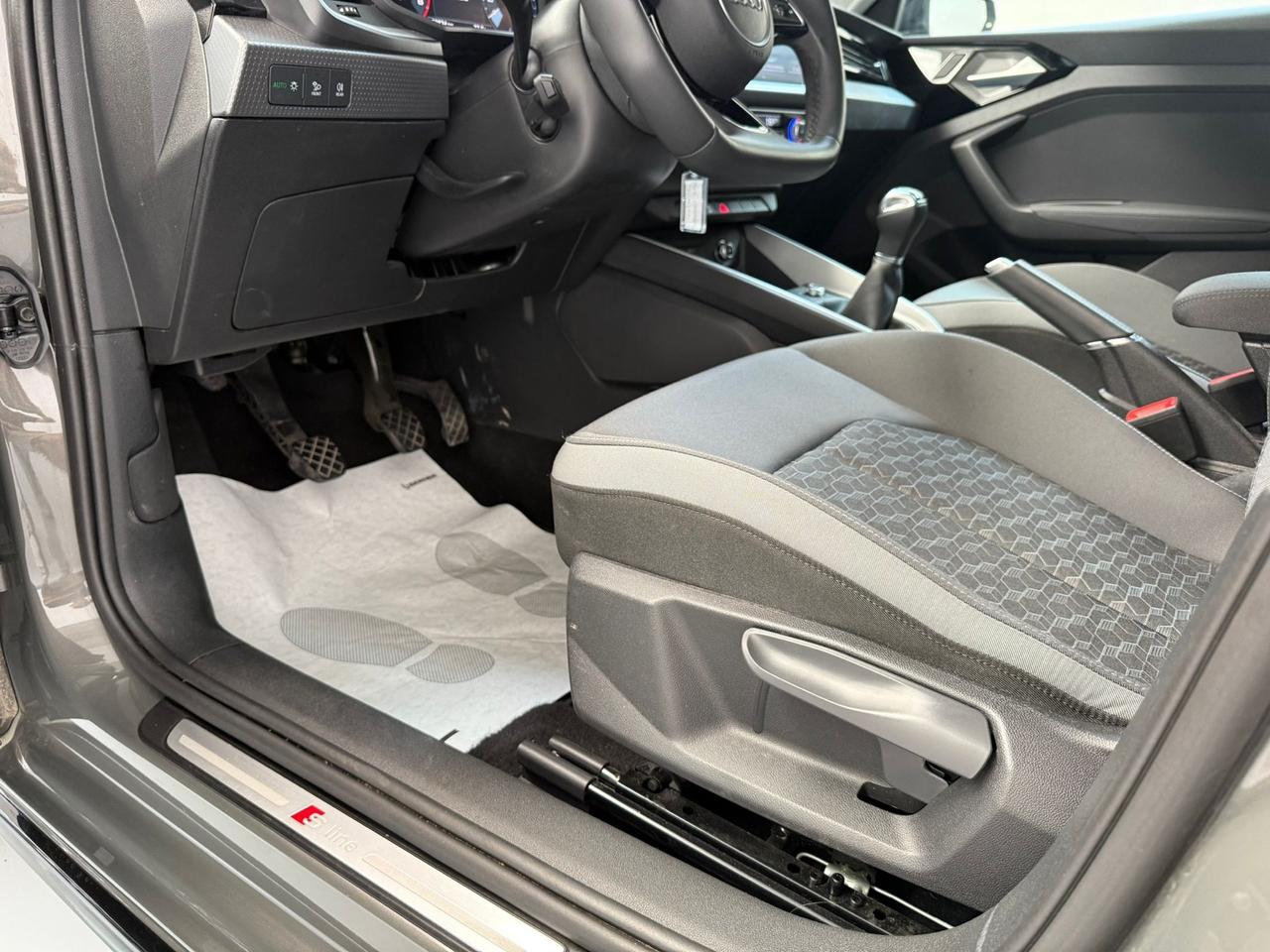 Audi A1 SPB 30 TFSI S line edition