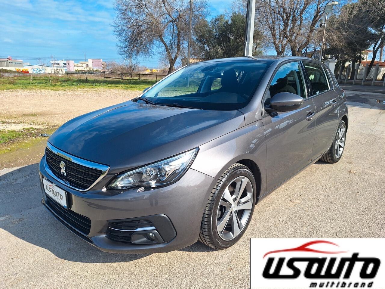 Peugeot 308 1.6HDi 120 cv BERLINA NAVI 2018 PERFETTA