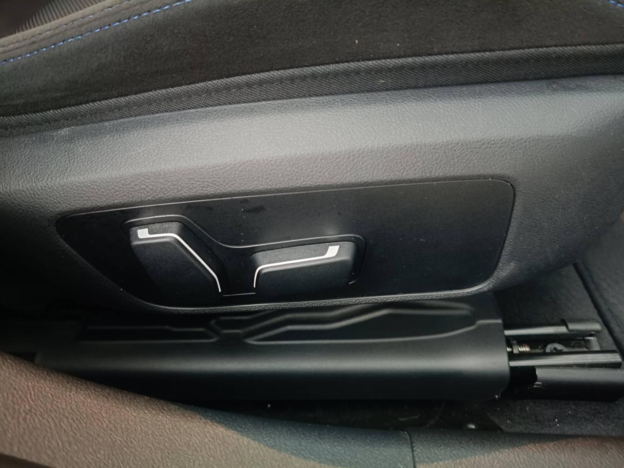 BMW Serie 3 G21 2022 Touring - 320d Touring mhev 48V xdrive MSport auto