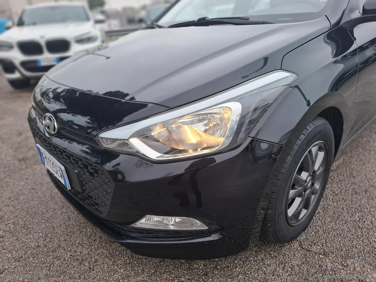 HYUNDAI i20 1.2 84 CV 5p. Econext Comfort