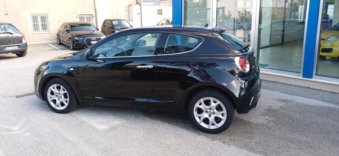 Alfa Romeo MiTo 1.4 105 CV M.air S&S Distinctive Sport Pack