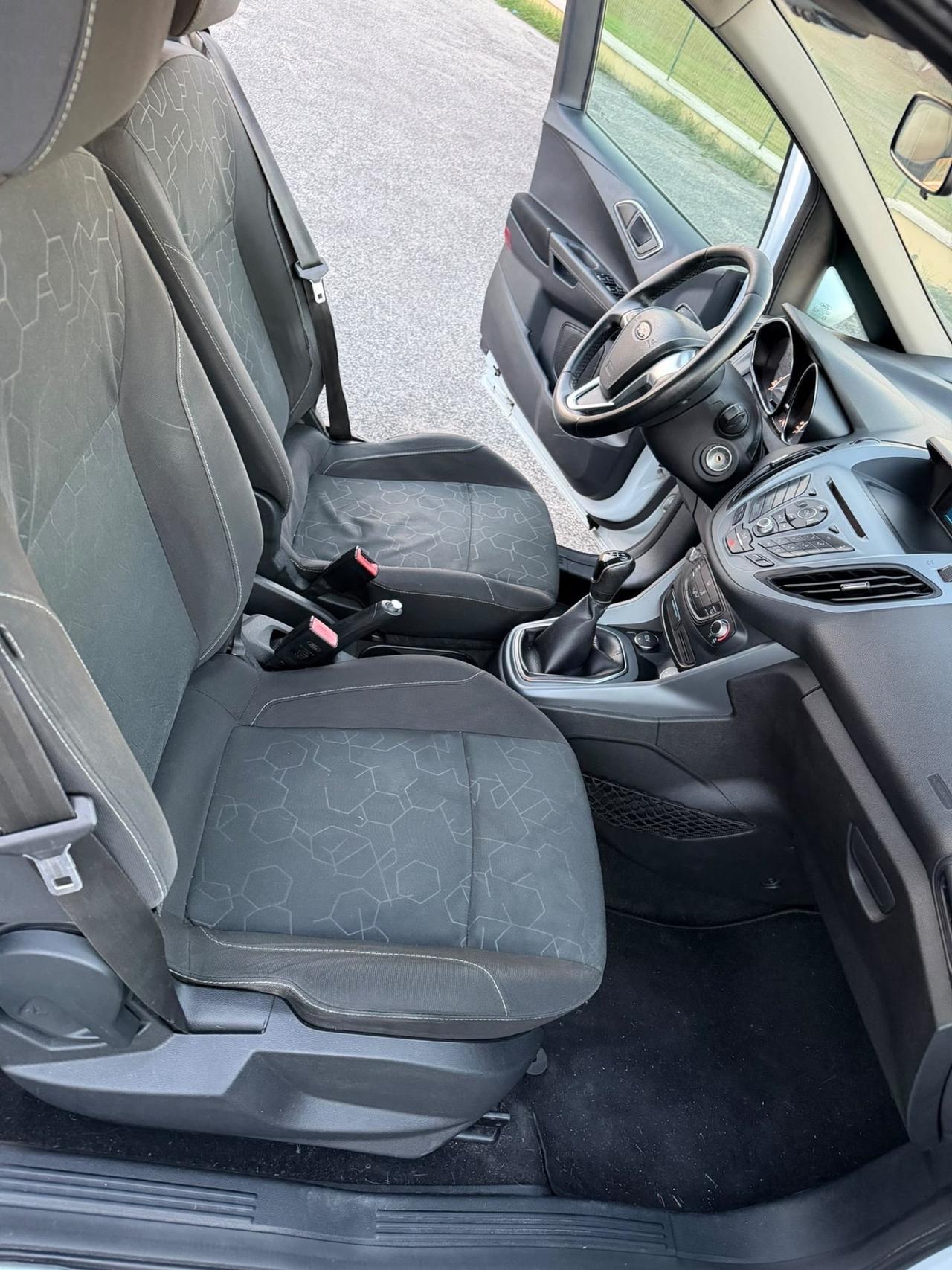 Ford B-Max Sport