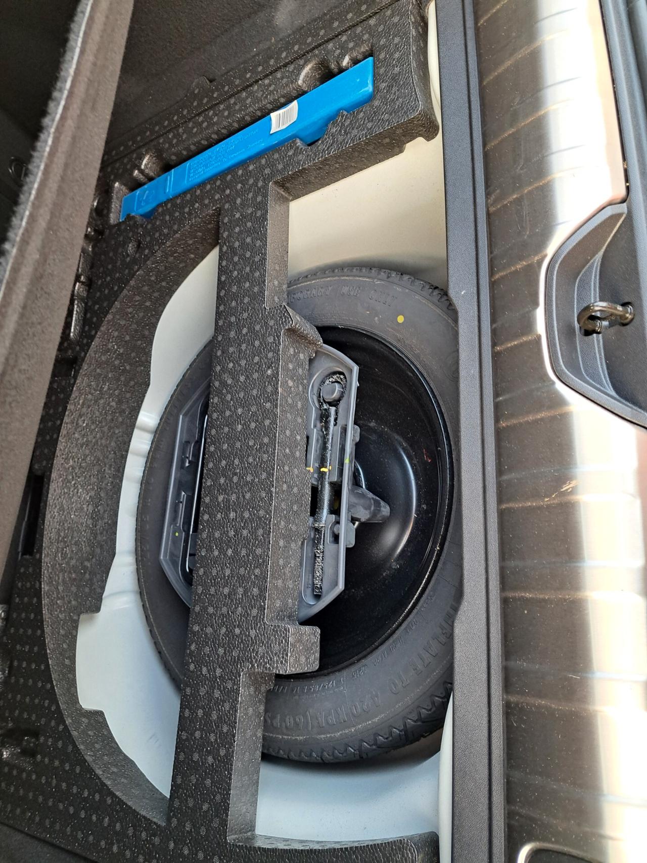 Peugeot 2008 1.6 e-HDi 92 CV Stop&Start Allure