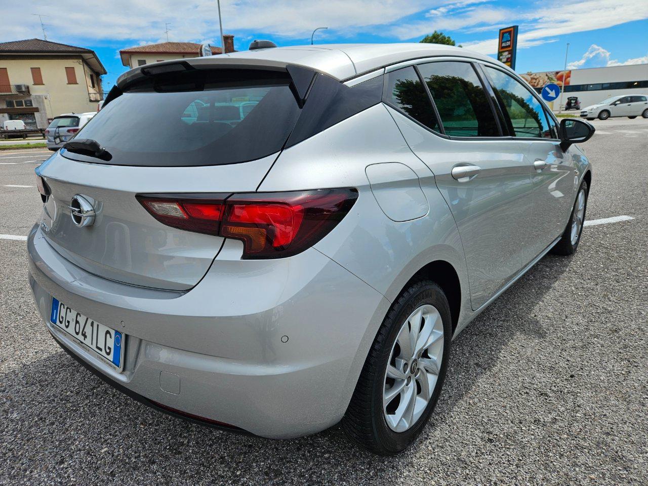 Opel Astra 5 Porte Astra 5p 1.5 cdti Business Elegance s&s 122cv at9
