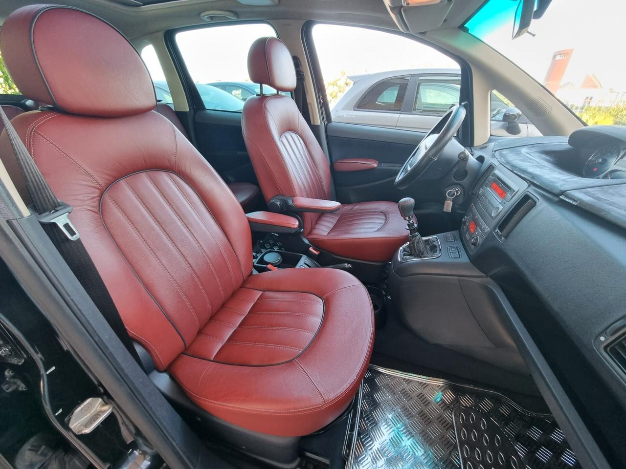 Lancia MUSA 1.6 Multijet Poltrona Frau