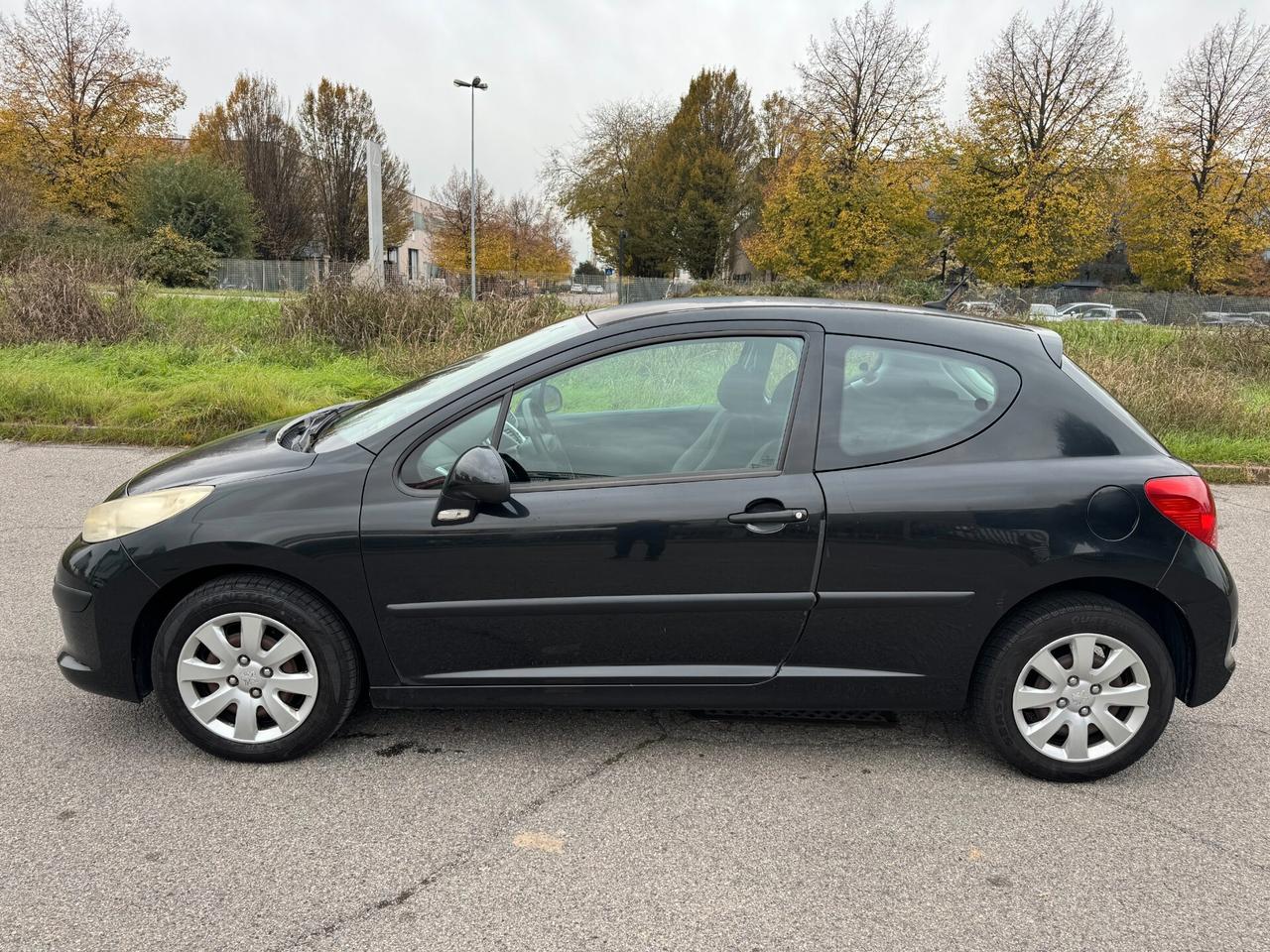 Peugeot 207 1.4 8V 75CV 3p. Energie*NEOPATENTATI*