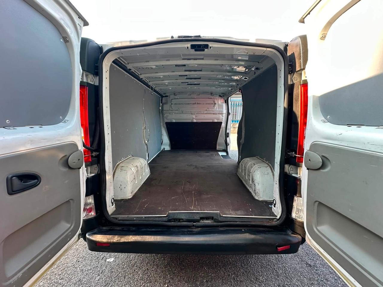 Renault Trafic T27 2.0 dCi/115 PC-TN Furgone DPF