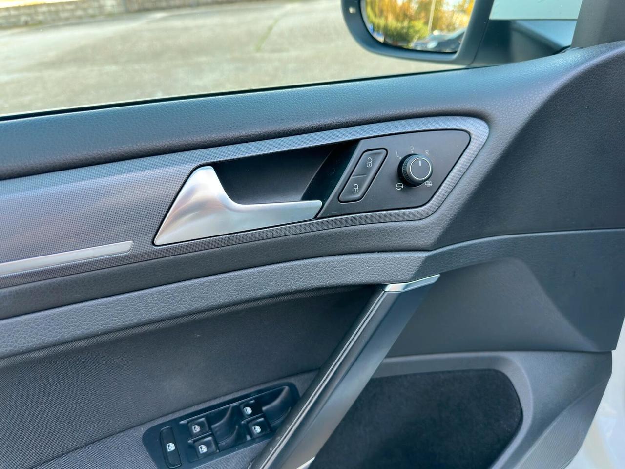 Volkswagen Golf 1.6 TDI 110 CV 5p. Sport Edition BlueMotion Technology