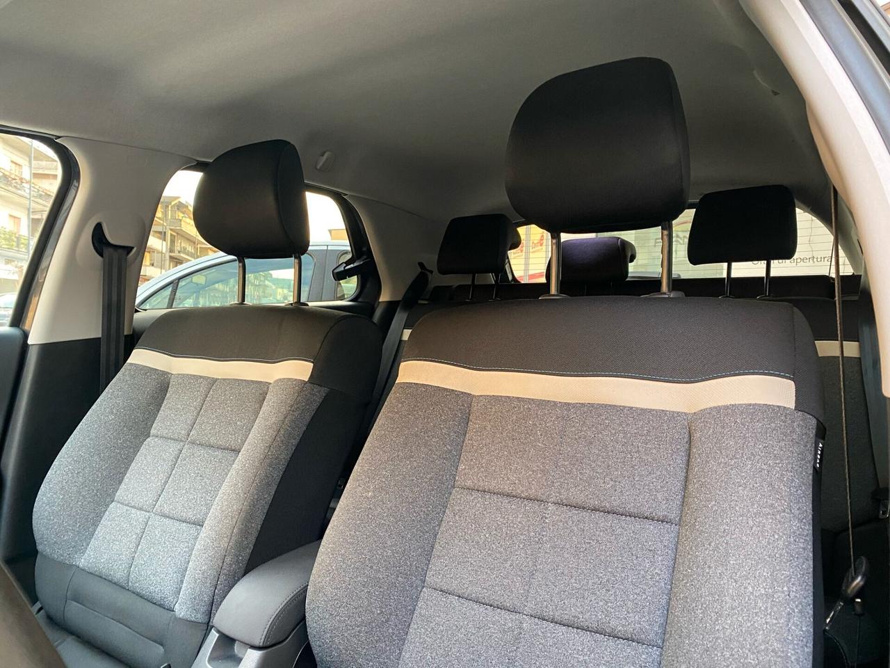 Citroen C4 Cactus 1.5 BlueHDi 100 S&S Shine
