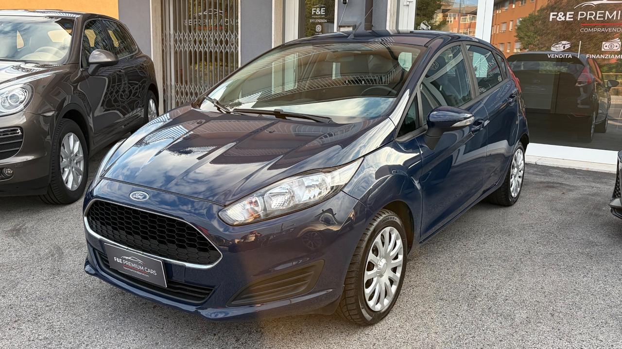 Ford Fiesta 1.5 TDCi 75CV 5 porte Black & White Edition