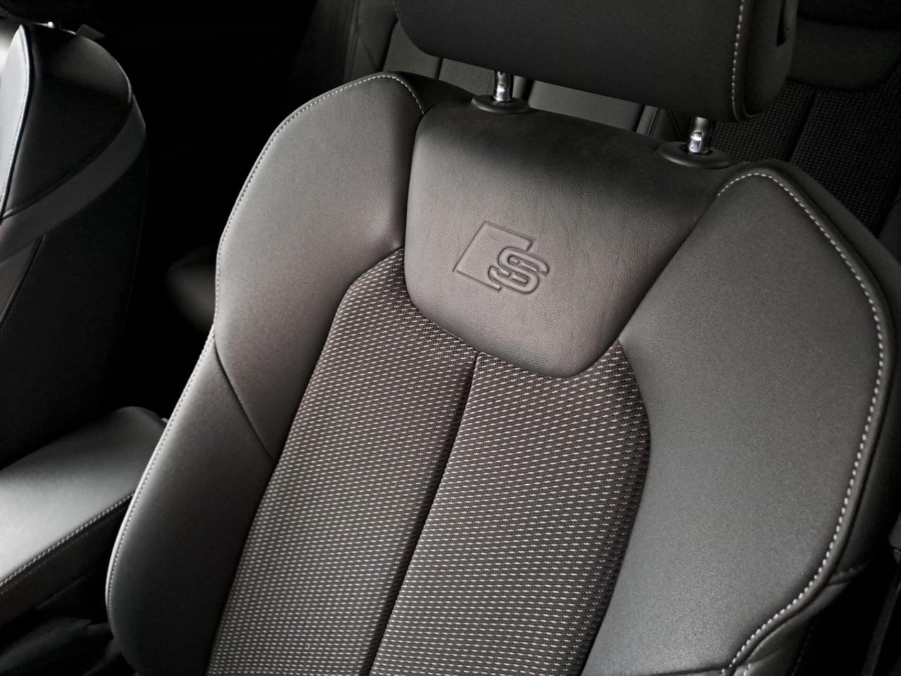 Audi A1 SPB 30 TFSI S tronic line edition