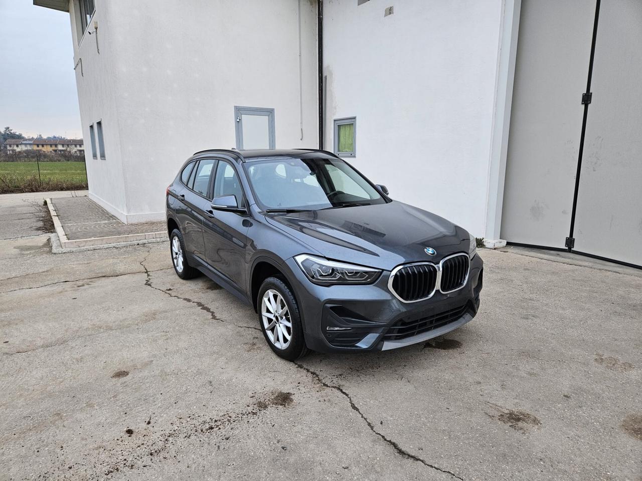BMW X1 sdrive16d Business auto MOTORE KO