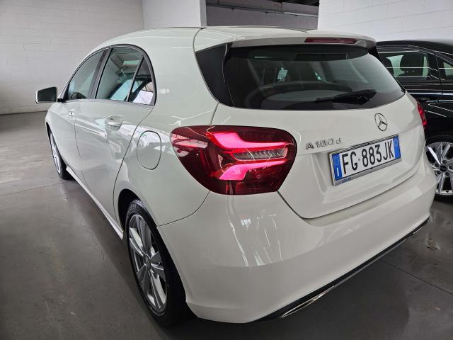Mercedes-Benz A 180 d Premium my16