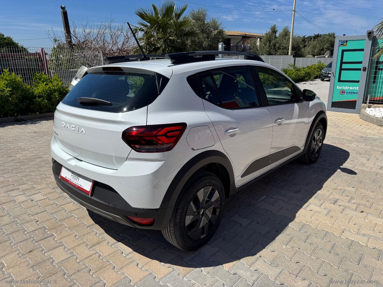 DACIA Sandero Stepway 1.0 TCe ECO-G Expression