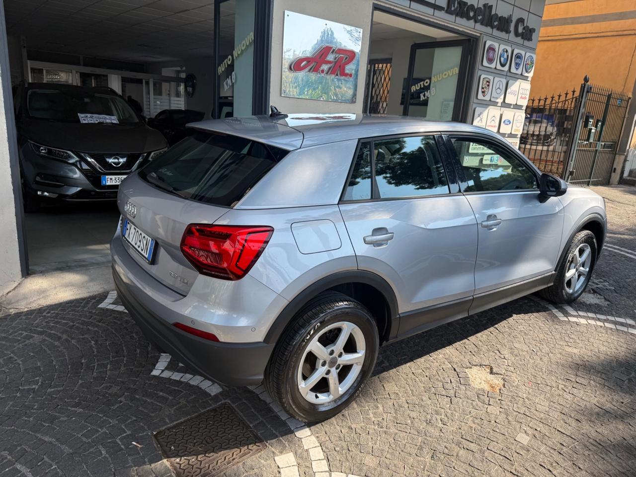 Audi Q2 30 TDI S tronic Business