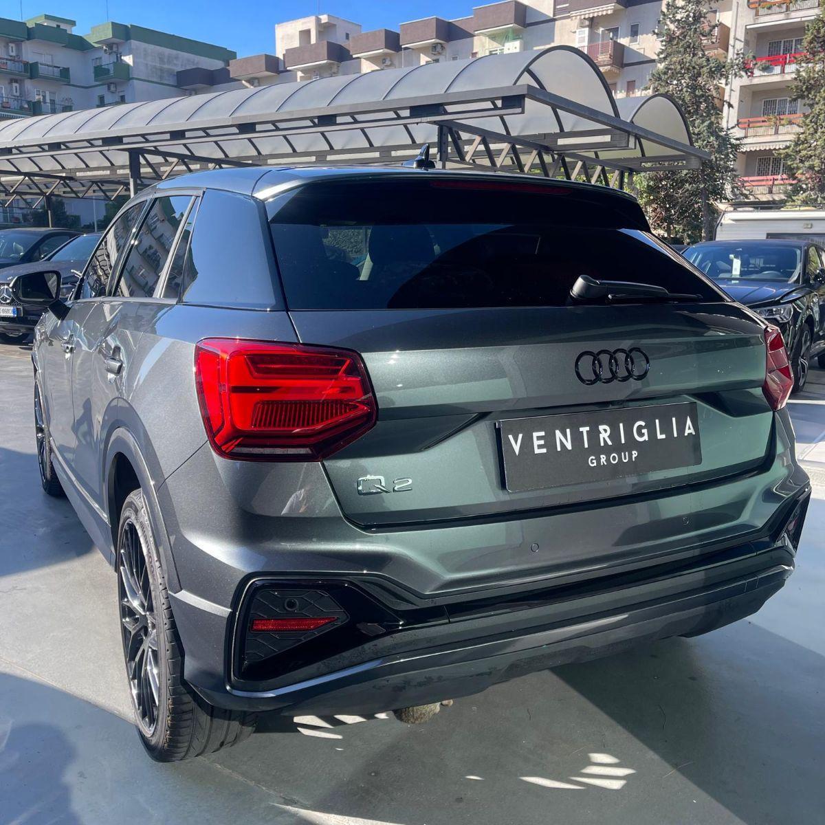 AUDI Q2 IDENTITY BLACK S-TRONIC