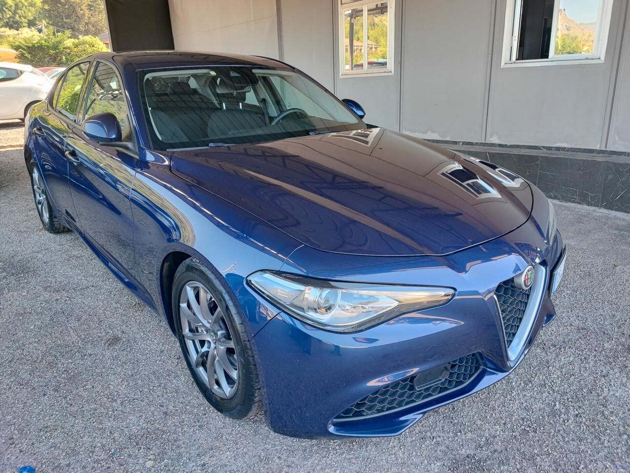Alfa Romeo Giulia 2.2 Turbodiesel 136 CV AT8