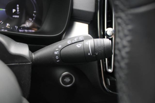 Volvo XC40 1.5 t4 phev Inscription automatica con CarPlay