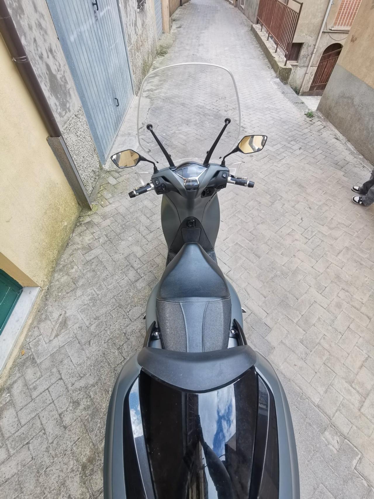 Honda SH 125 MATT GREY