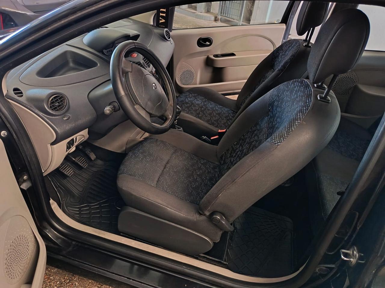 Renault Twingo 2009 1.2 8V Dynamique OCCASIONE NEOPATENTATI