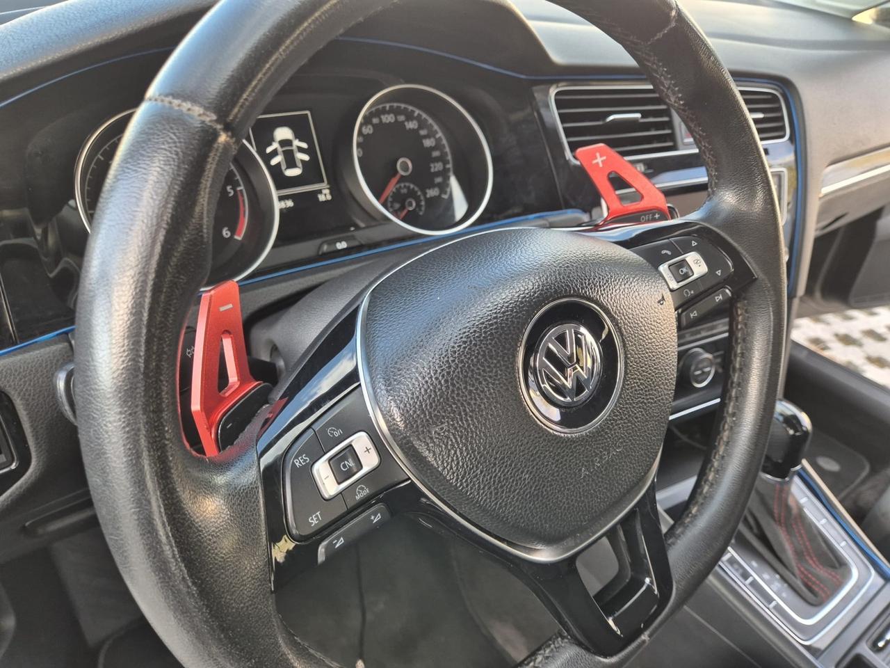 Volkswagen Golf 1.6 TDI DSG 5p. Highline BlueMotion Technology