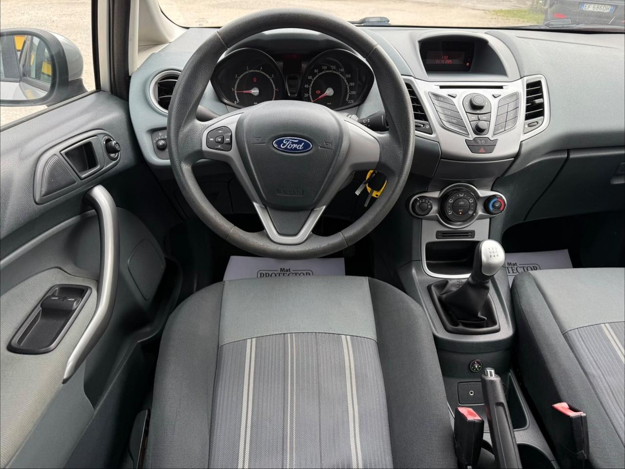 Ford Fiesta 1.4 5 porte Bz.- GPL Titanium