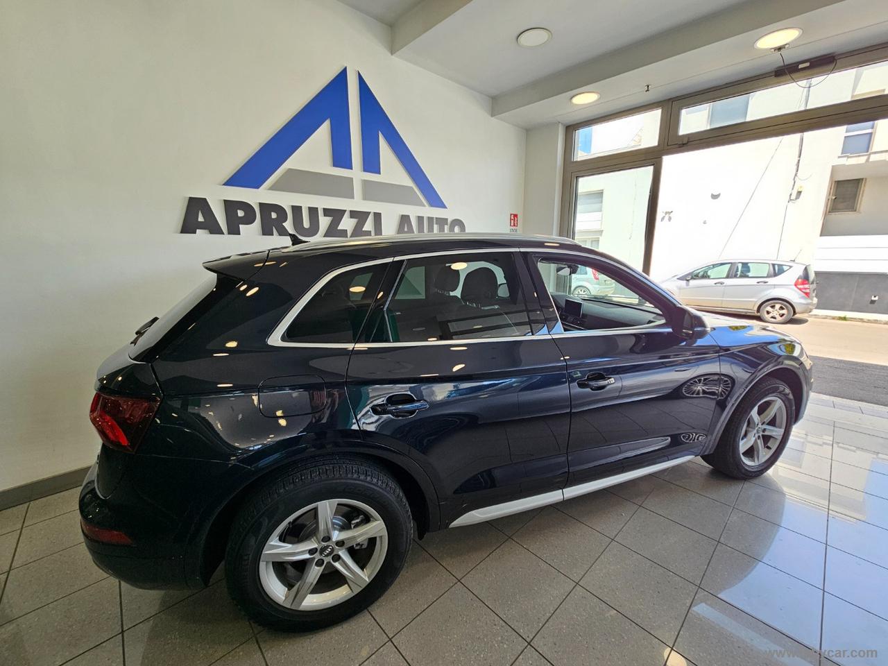 AUDI Q5 2.0 TDI 190CV qu S tr. Business Sport