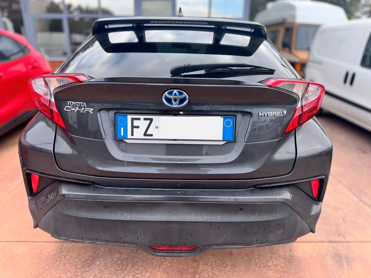 Toyota C-HR 1.8 Hybrid E-CVT