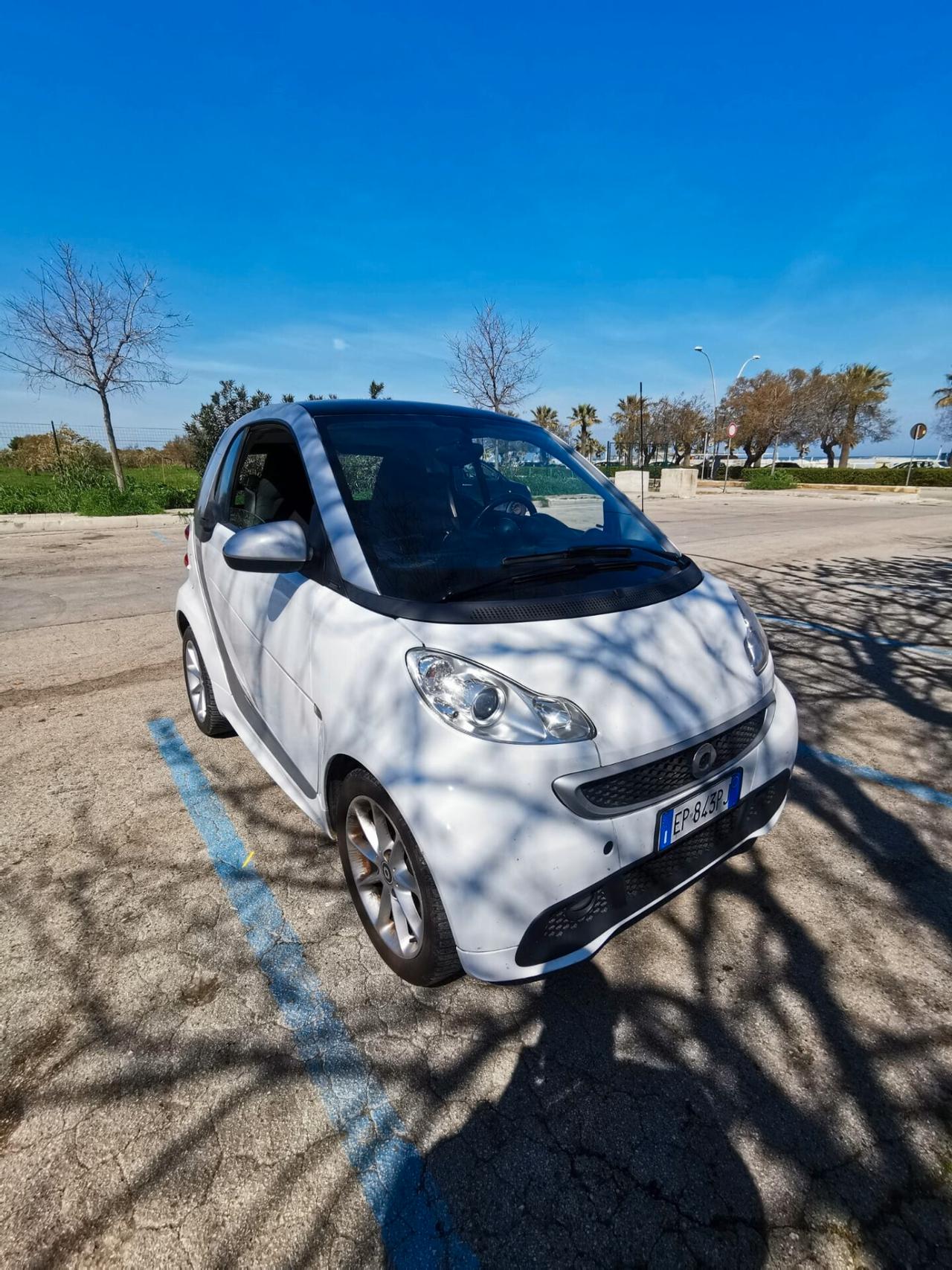 Smart ForTwo 1000 52 kW coupé passion 2013