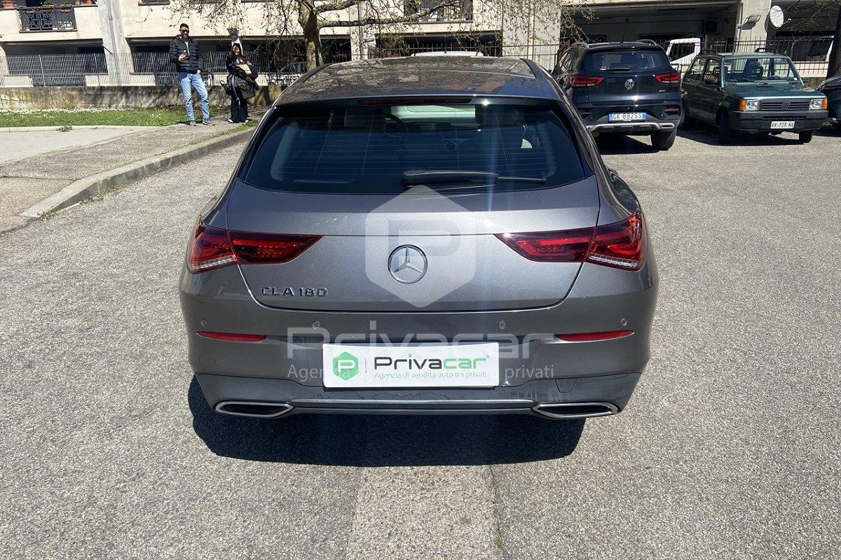 MERCEDES CLA 180 Shooting Brake Sport