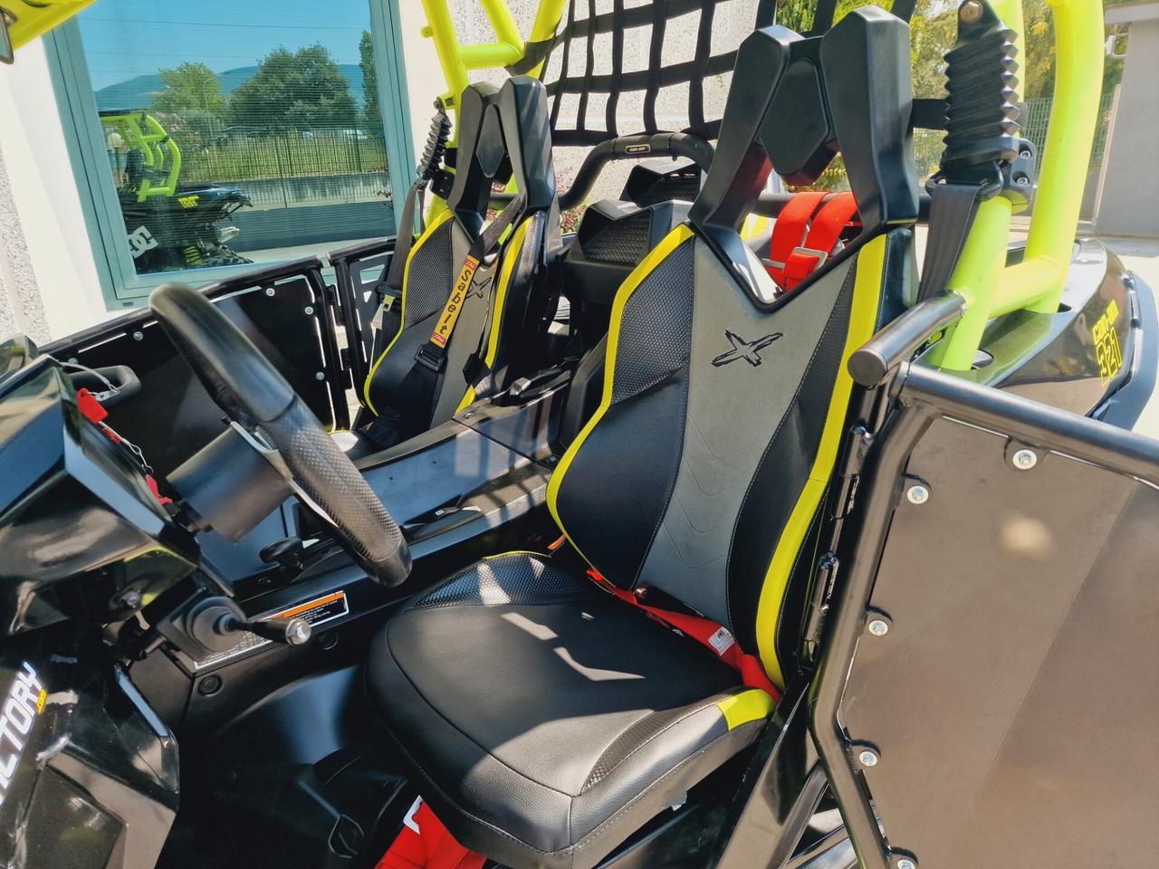 CAN AM MAVERICK TURBO CABINA CHIUSA COMPLETA SCARICHI APERTI