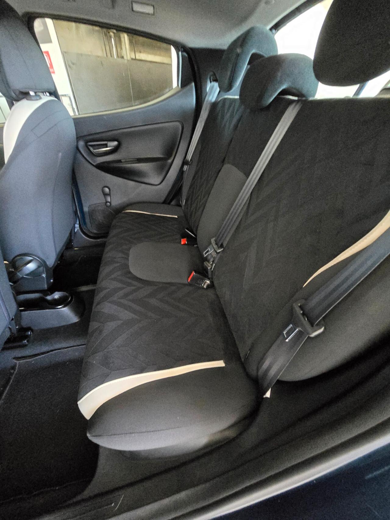 Lancia Ypsilon 1.2 69 CV 5 porte GPL Ecochic Platinum