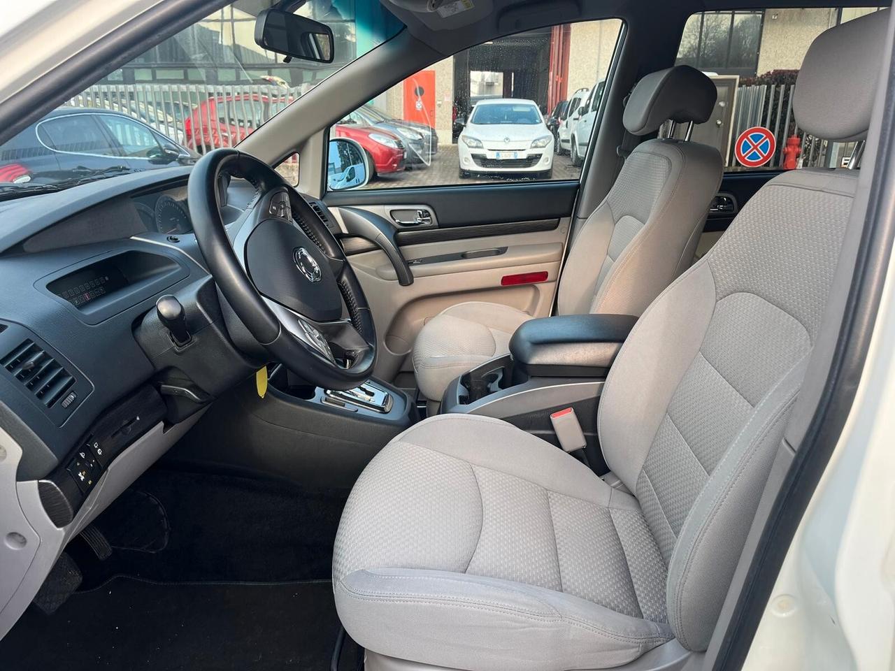 Ssangyong Rodius 2.2 Diesel 4WD A/T Classy