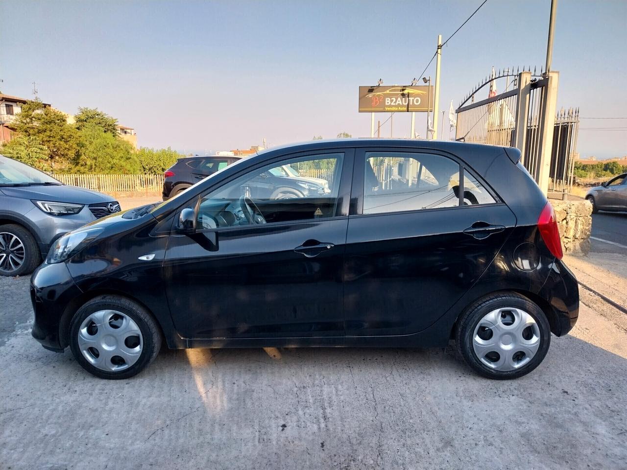 KIA PICANTO 1.0 BENZINA UNICOPROPRIETARIO 2016