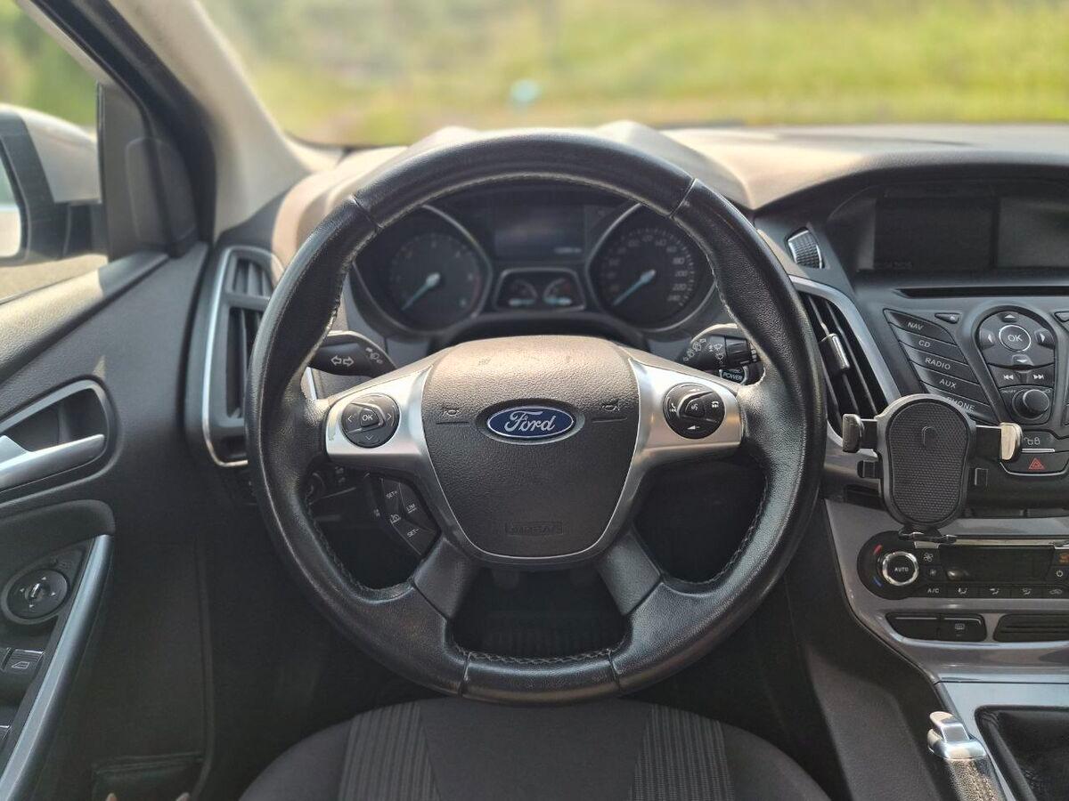 Ford Focus 1.6 tdci Titanium 115cv