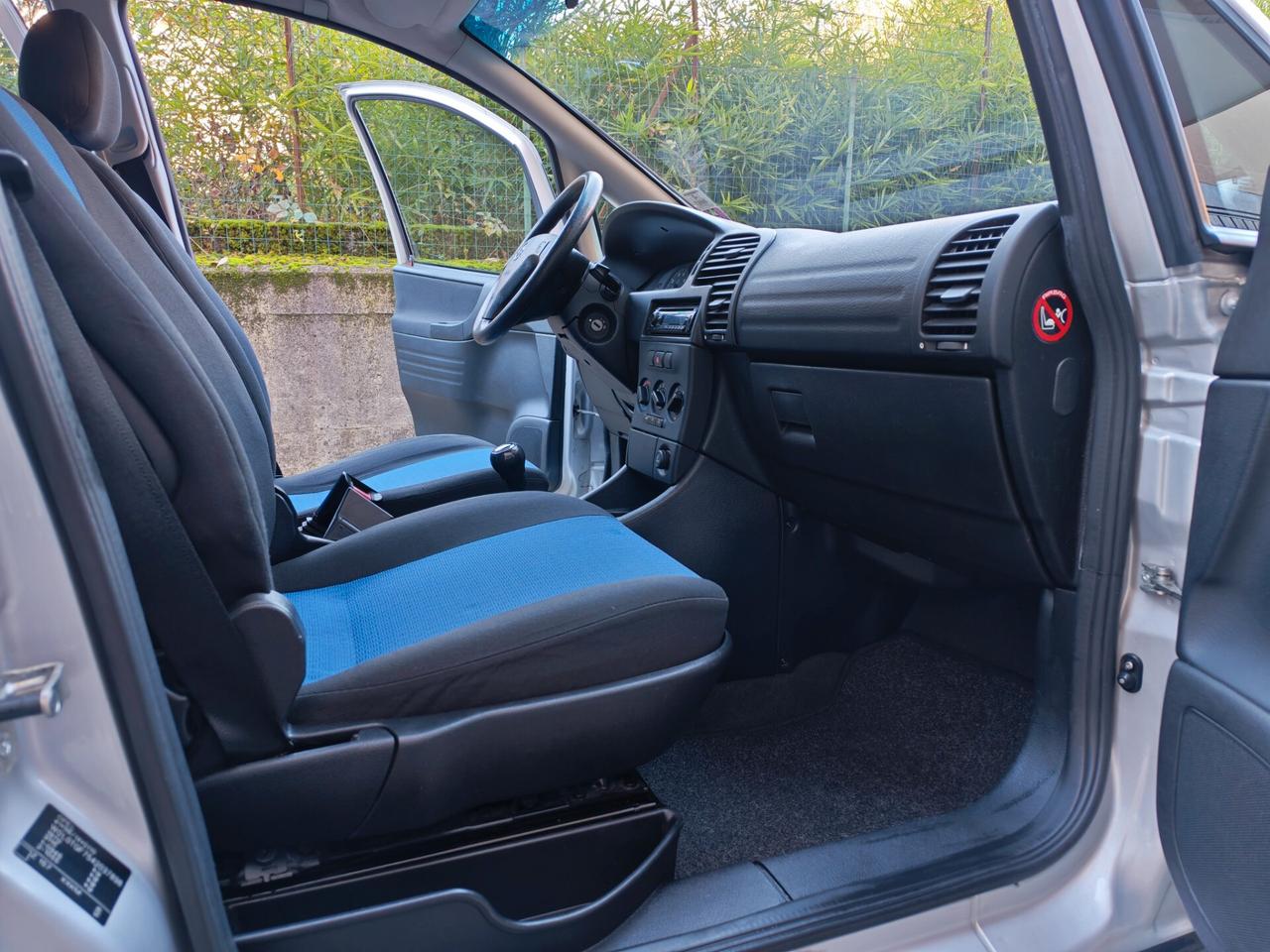 Opel Zafira 1.6 BENZINA 100cv / Uniproprietario