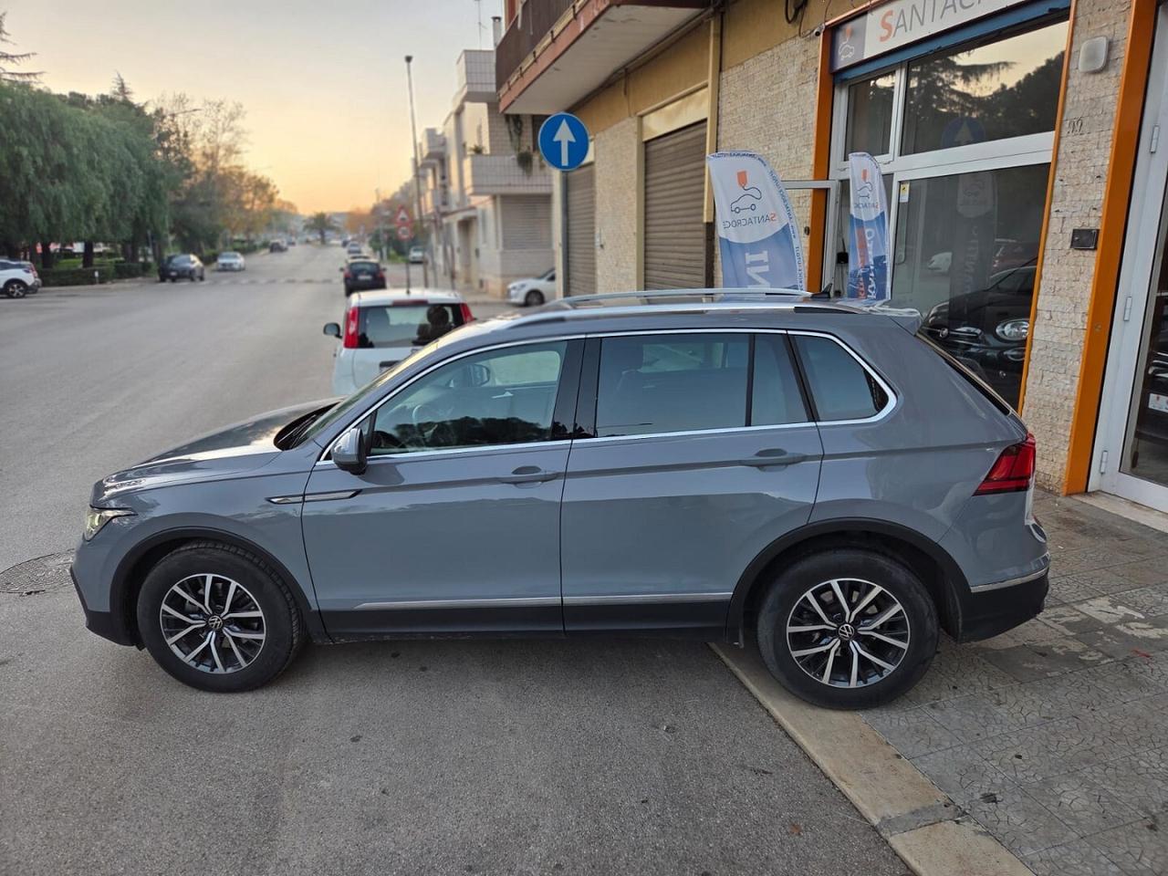 VOLKSWAGEN TIGUAN 2.0 TDI SCR LIFE 122CV ANNO 2022