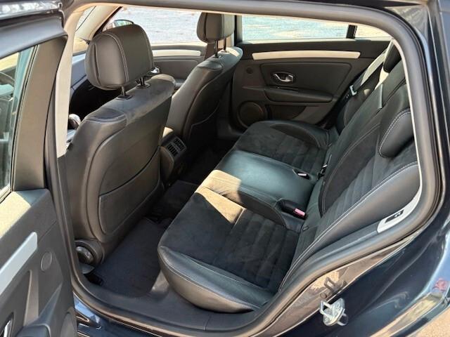 Renault Laguna 2.0 dCi 150CV SporTour Initiale