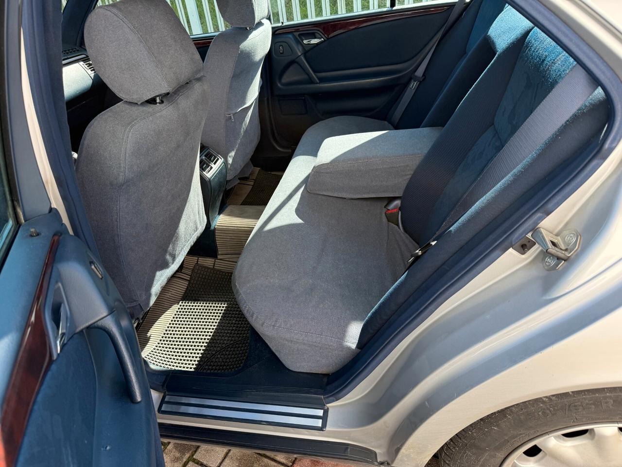 Mercedes-benz E 250 E 250 diesel cat Classic