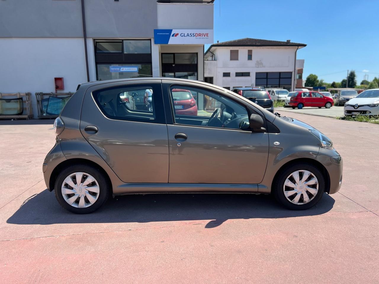 Toyota Aygo 1.0 12V VVT-i 5 porte Edition