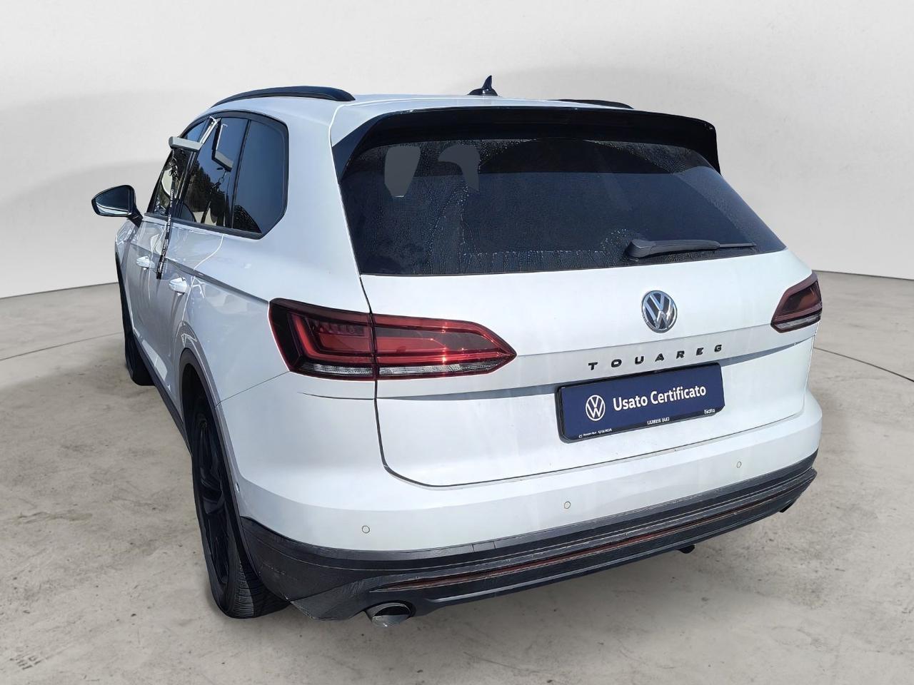 VOLKSWAGEN Touareg III 2018 - Touareg 3.0 V6 tdi Black Style 231cv tipt