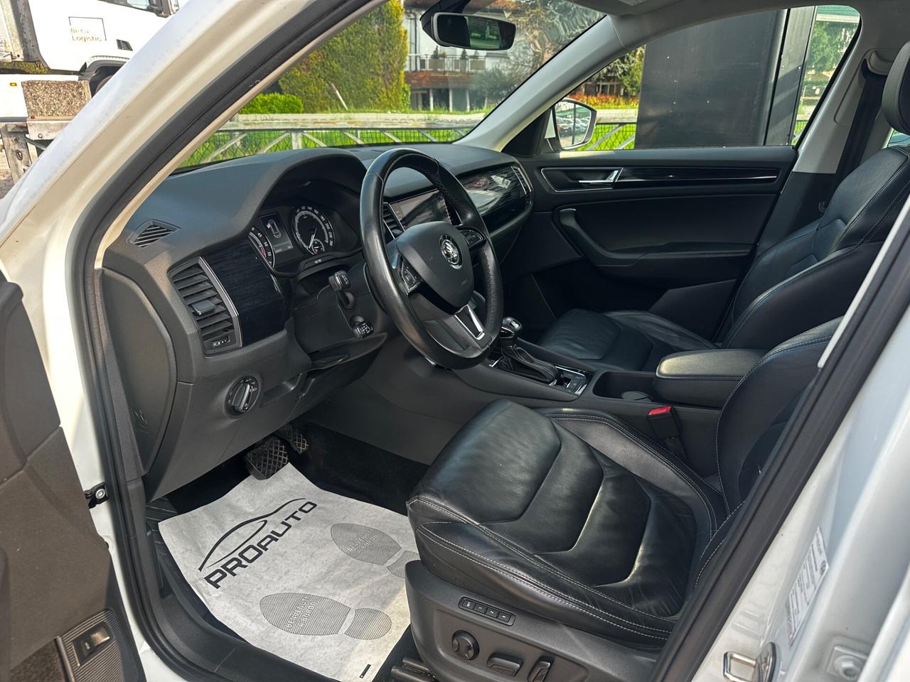 Skoda Kodiaq 2.0 TDI SCR 4x4 DSG 7 POSTI GANCIO TRAINO