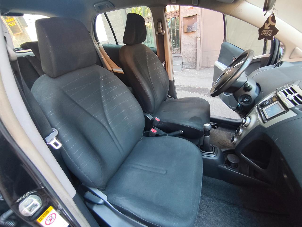 Toyota Yaris 1.4 D-4D 5 porte Navi 2008 leggi