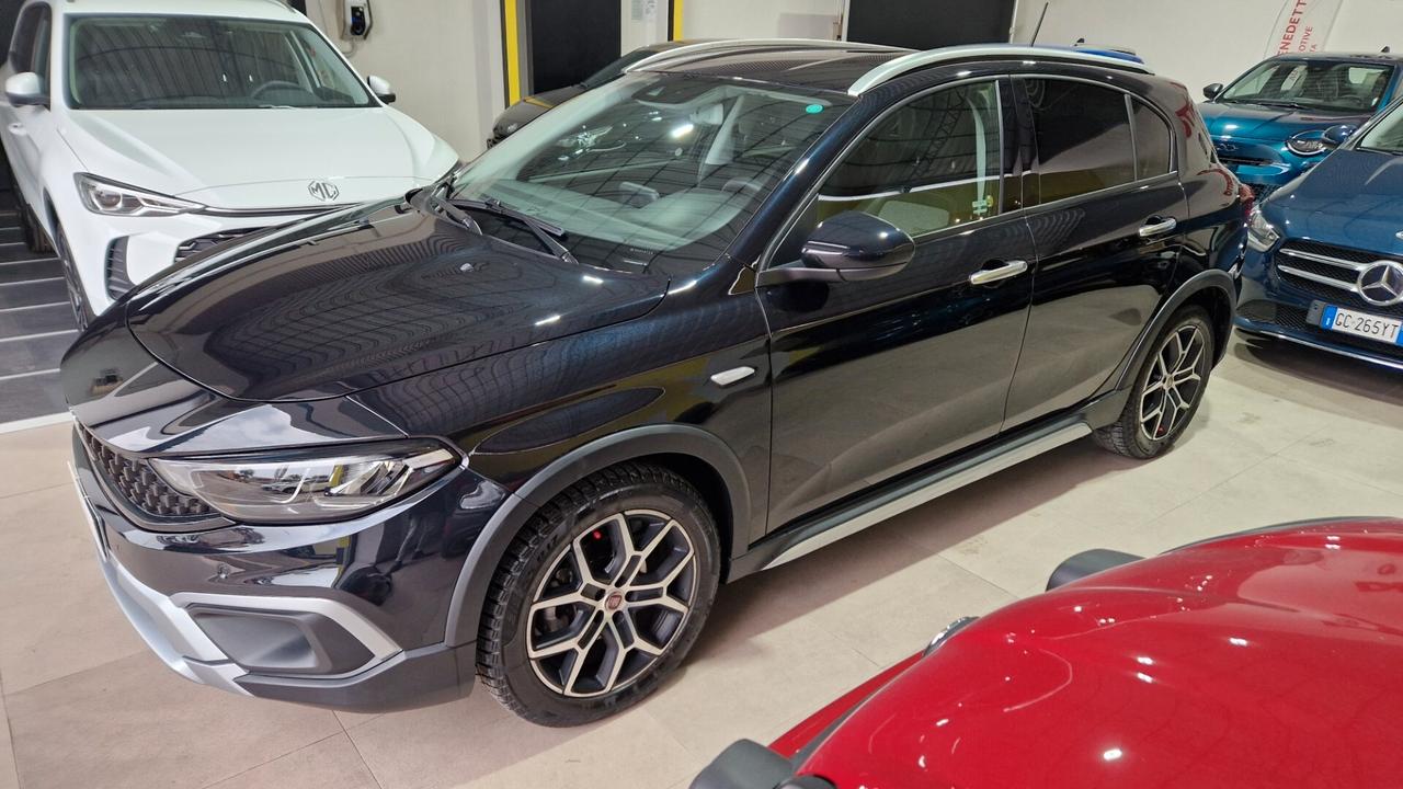 Fiat Tipo 1.3 Mjt S&S 5 porte Cross