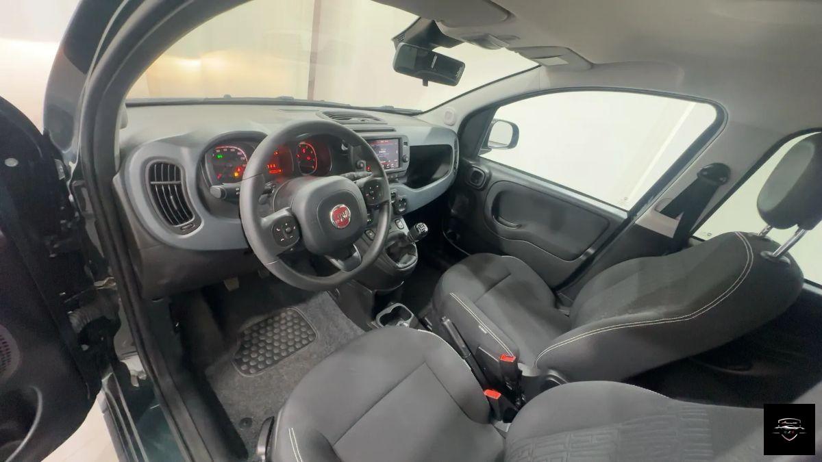 FIAT - Panda - 1.0 FireFly S&S Hybrid City Cross