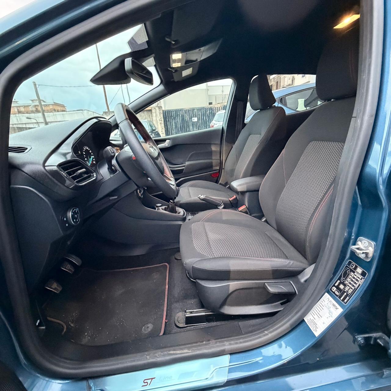 Ford Fiesta 1.0 Ecoboost 95 CV 5 porte ST-Line