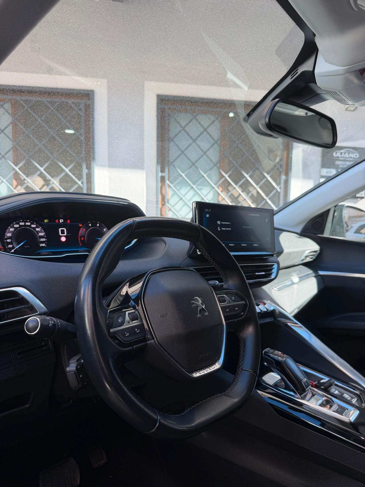 Peugeot 5008 1.5 BlueHDi 130 S&S EAT8 Allure Pack